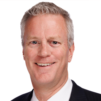 Headshot for Jay Thompson.