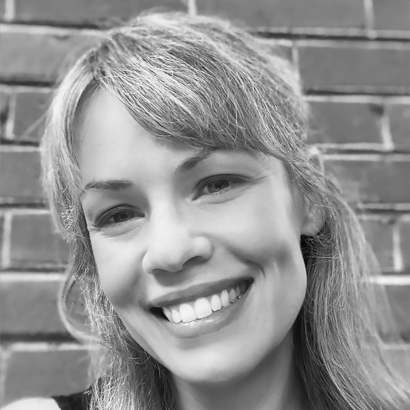 Headshot for Erin Weaver